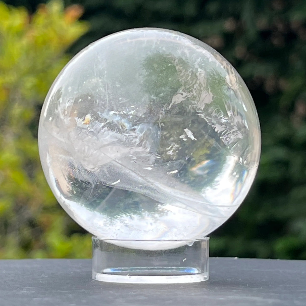 Cuart de stâncă: cristal incolor pentru amplificarea energiei, DRUZY.RO