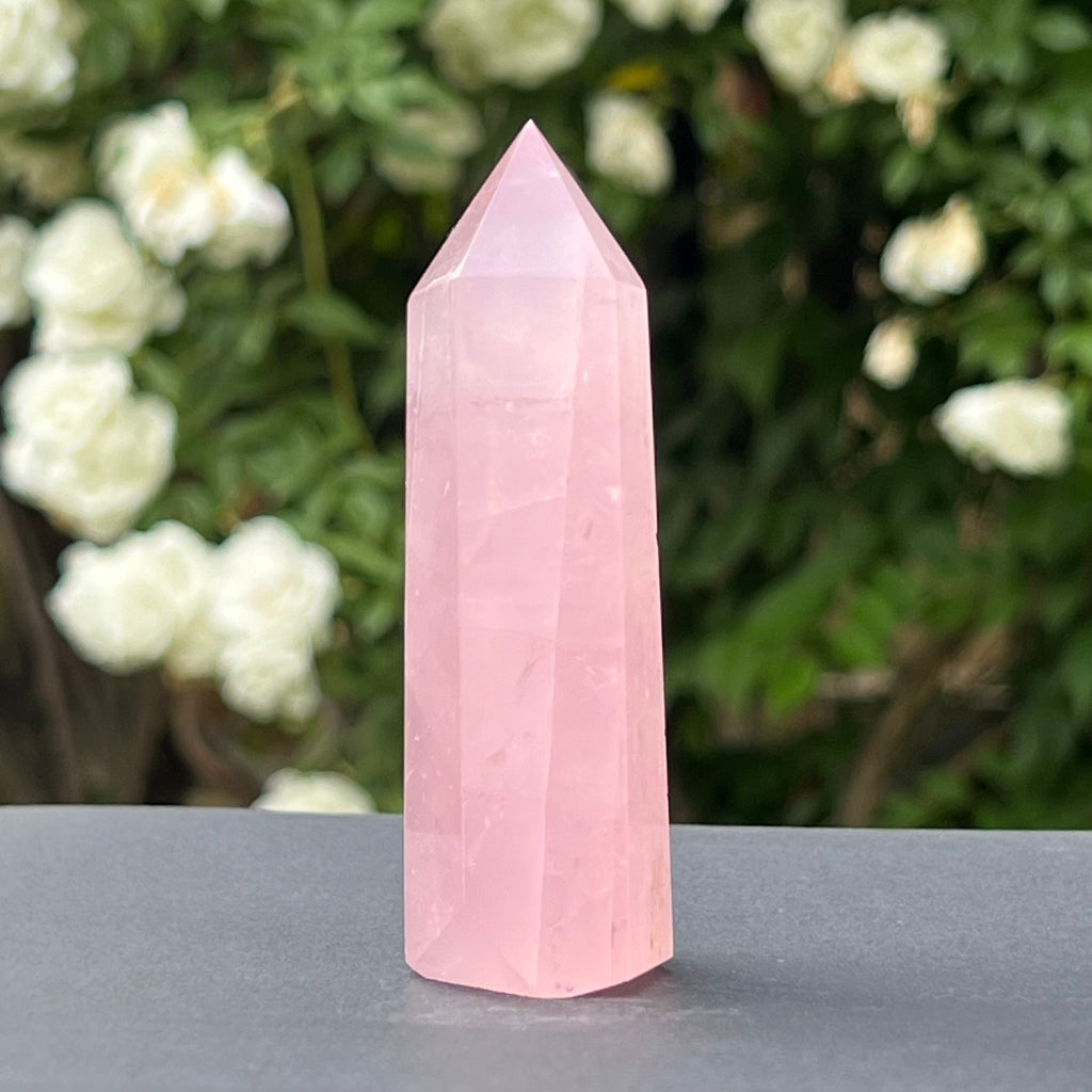 Obelisc cuart roz Namibia model 6, pietre semipretioase - druzy.ro 2