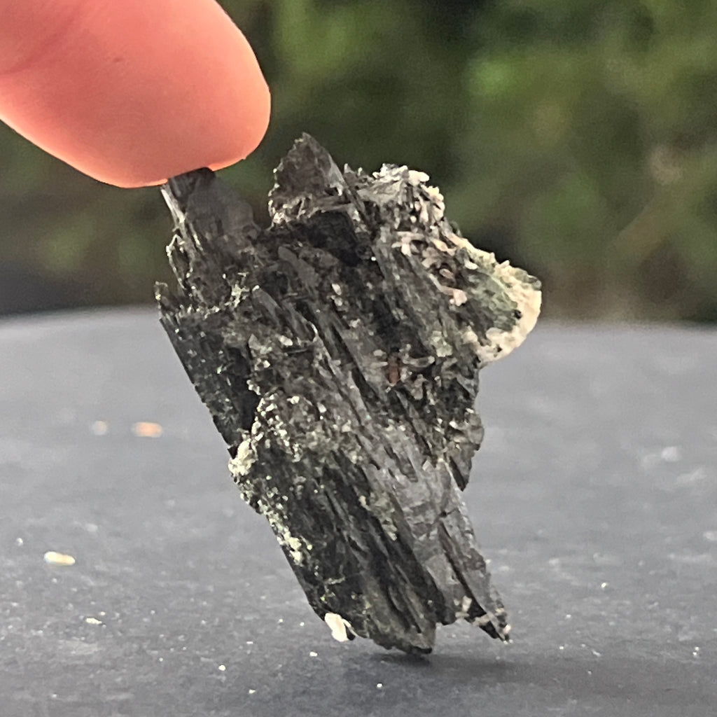 Cluster egirin mini cuart fumuriu/negru Zomba m10, pietre semipretioase - druzy.ro 5 