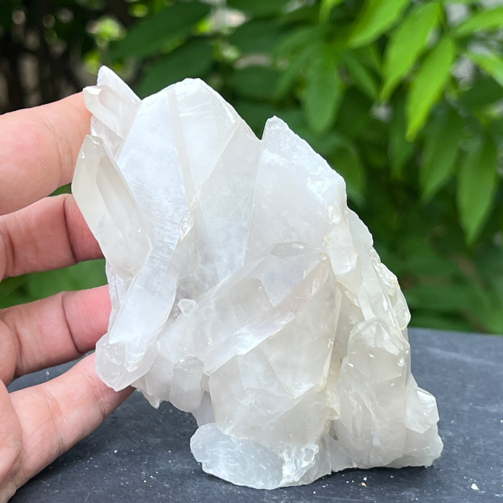 Floare de mina, cluster cuart ICY | Model 12, pietre semipretioase - druzy.ro 1 