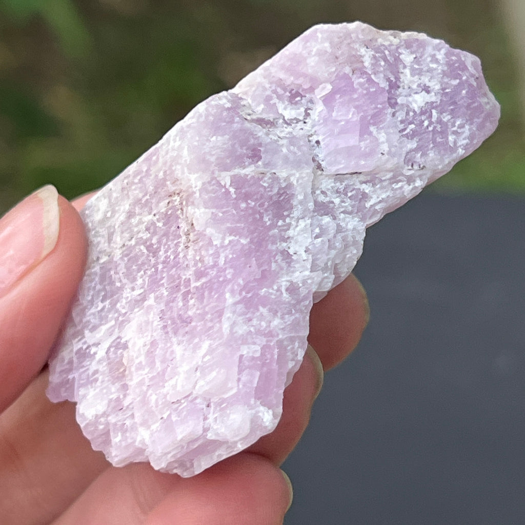Kunzit piatra bruta | Model 4, pietre semipretioase - druzy.ro 2 