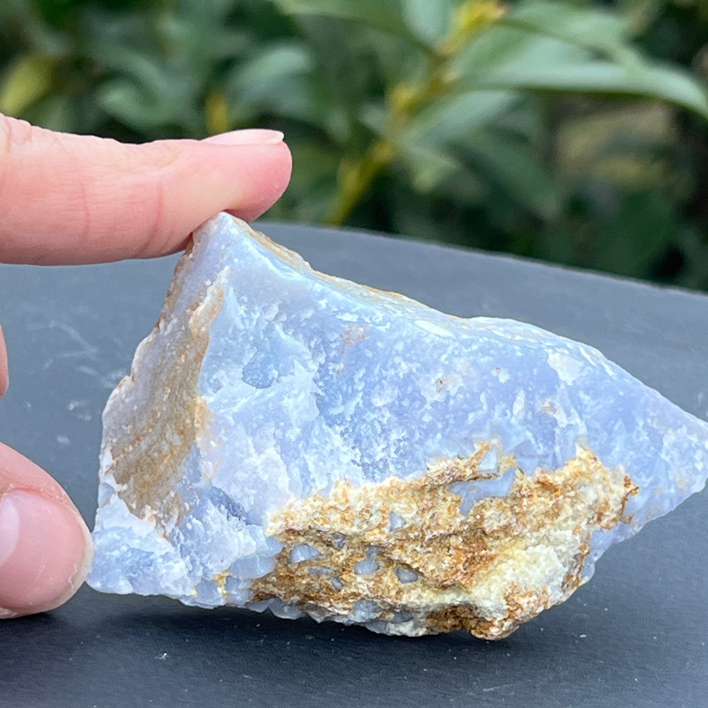 Calcedonie albastra /blue lace/ agat albastru piatra bruta m13, pietre semipretioase - druzy.ro 6 