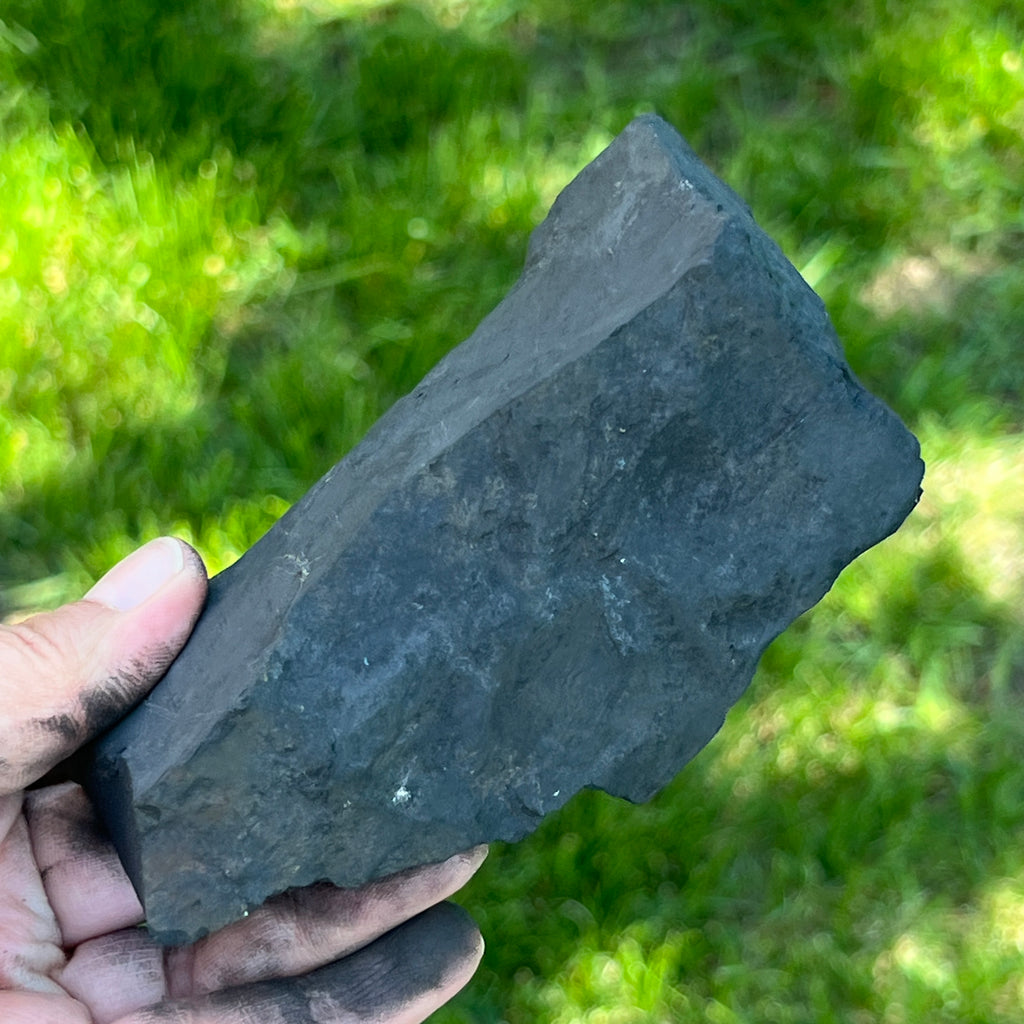 Shungit piatra bruta XXL model 3, pietre semipretioase - druzy.ro 1 