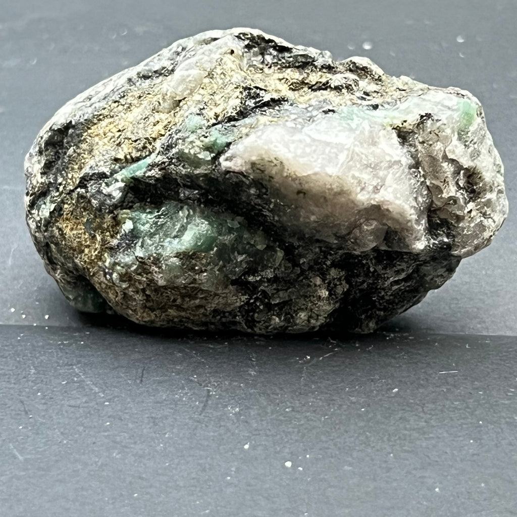 Smarald in matrice Columbia m6, pietre semipretioase - druzy.ro 3