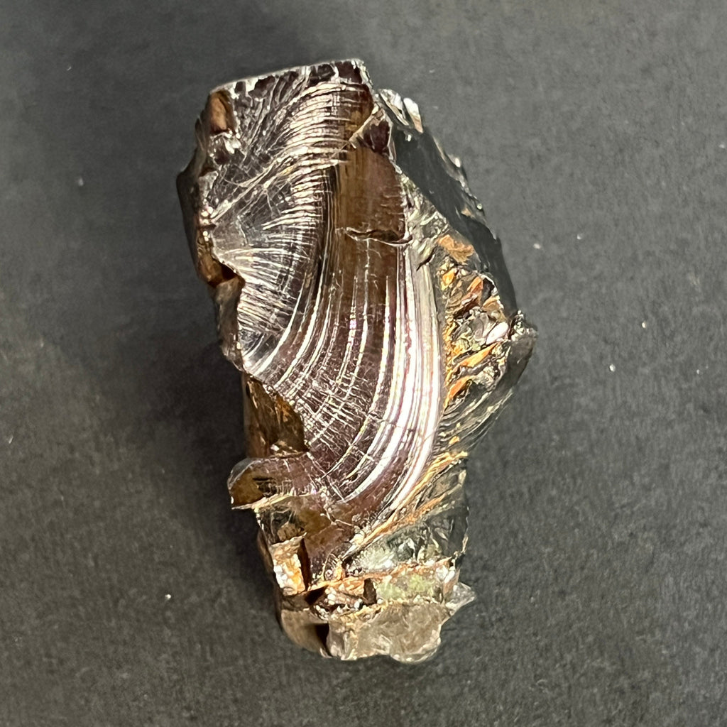 Shungit cristalizat Elite (Nobil) model 1, pietre semipretioase - druzy.ro 1 