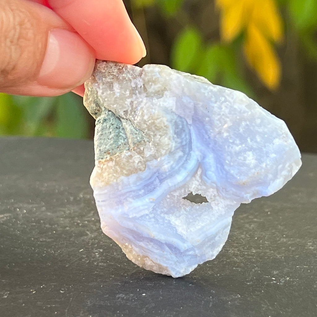Calcedonie albastra /blue lace/ agat albastru piatra bruta model Af2, druzy.ro, cristale 2