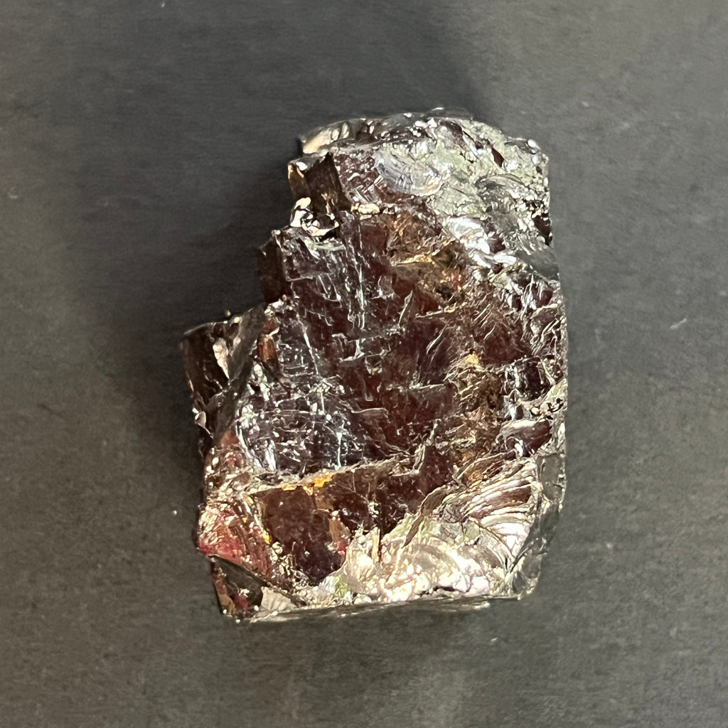 Shungit cristalizat Elite (Nobil) model 4, pietre semipretioase - druzy.ro 1 