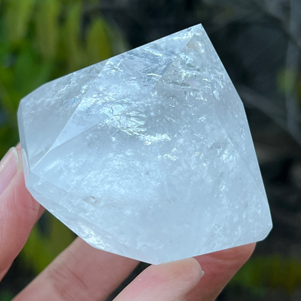 Cuart curcubeu forma diamant caliate extra, cristal de stanca/cuart incolor m6, pietre semipretioase - druzy.ro 5 