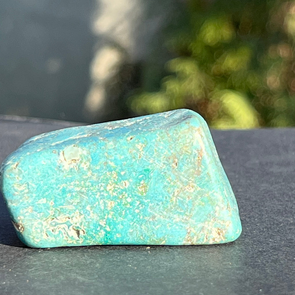 Forma libera/palmstone Shattuckite m2, druzy.ro, cristale 5