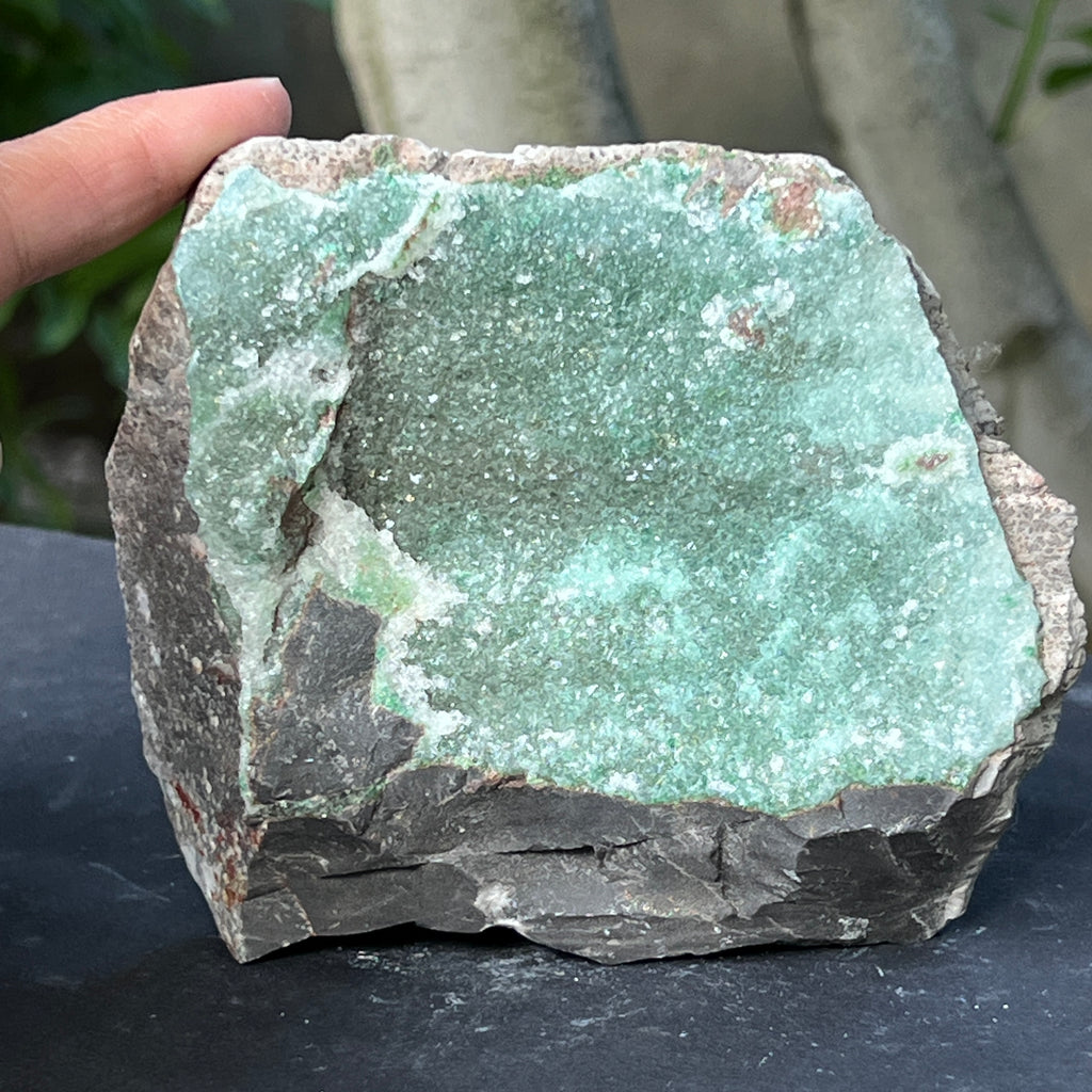 Cluster calcedonie cu crom albastru-verzuie din Zimbabwe | Model 4, pietre semipretioase - druzy.ro 2 