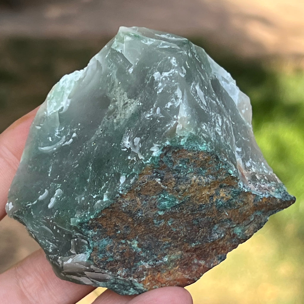 Jad verde piatra bruta m4, druzy.ro, cristale 5