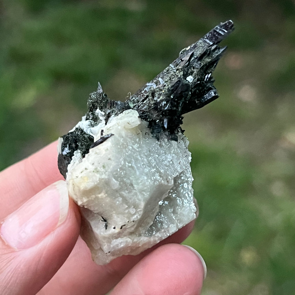 Cluster egirin mini cuart fumuriu/negru Zomba m2, pietre semipretioase - druzy.ro 4 