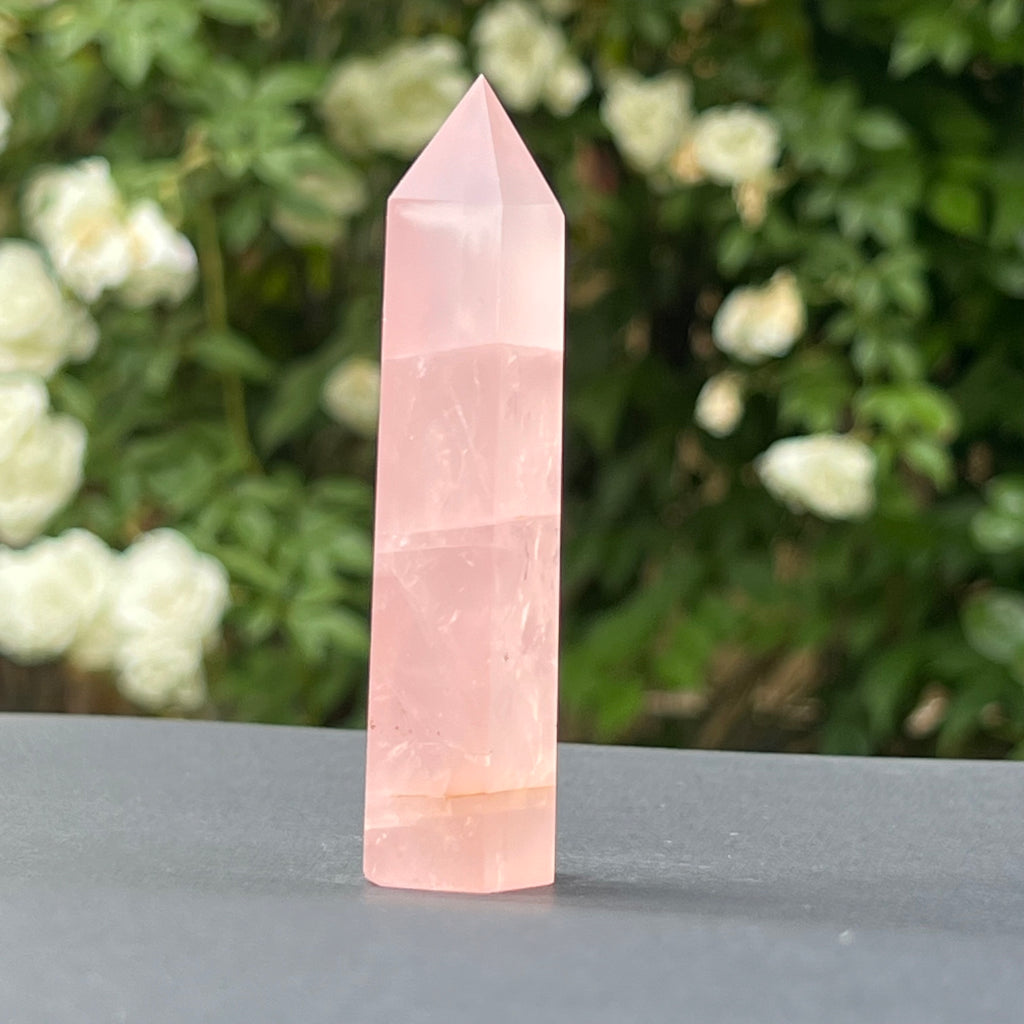 Obelisc cuart roz Namibia model 5, pietre semipretioase - druzy.ro 3
