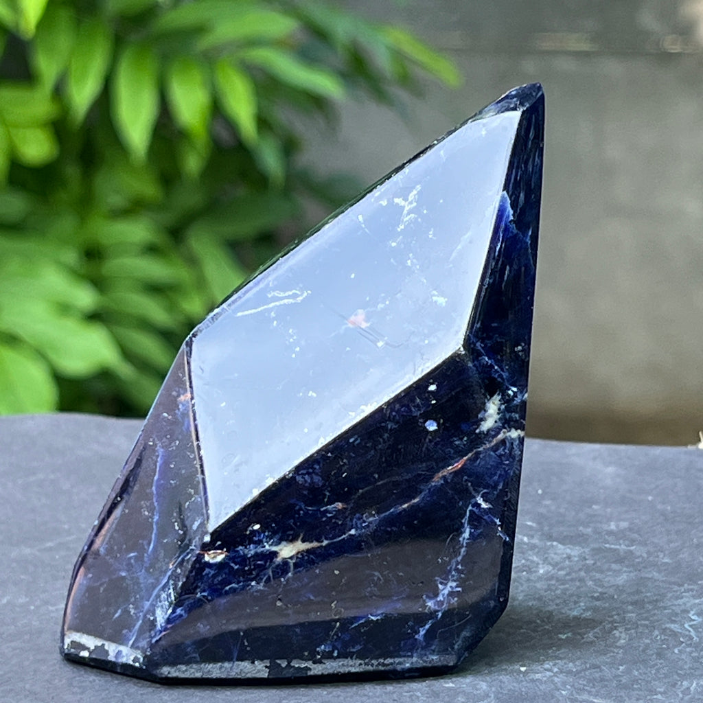 Sculptura sodalit | Model 1, pietre semipretioase - druzy.ro 1 