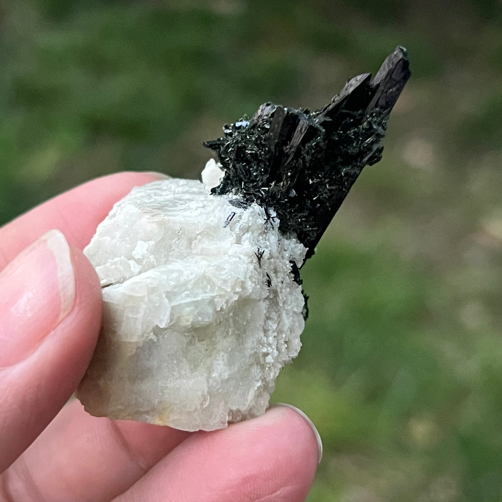 Cluster egirin mini cuart fumuriu/negru Zomba m2, pietre semipretioase - druzy.ro 6 