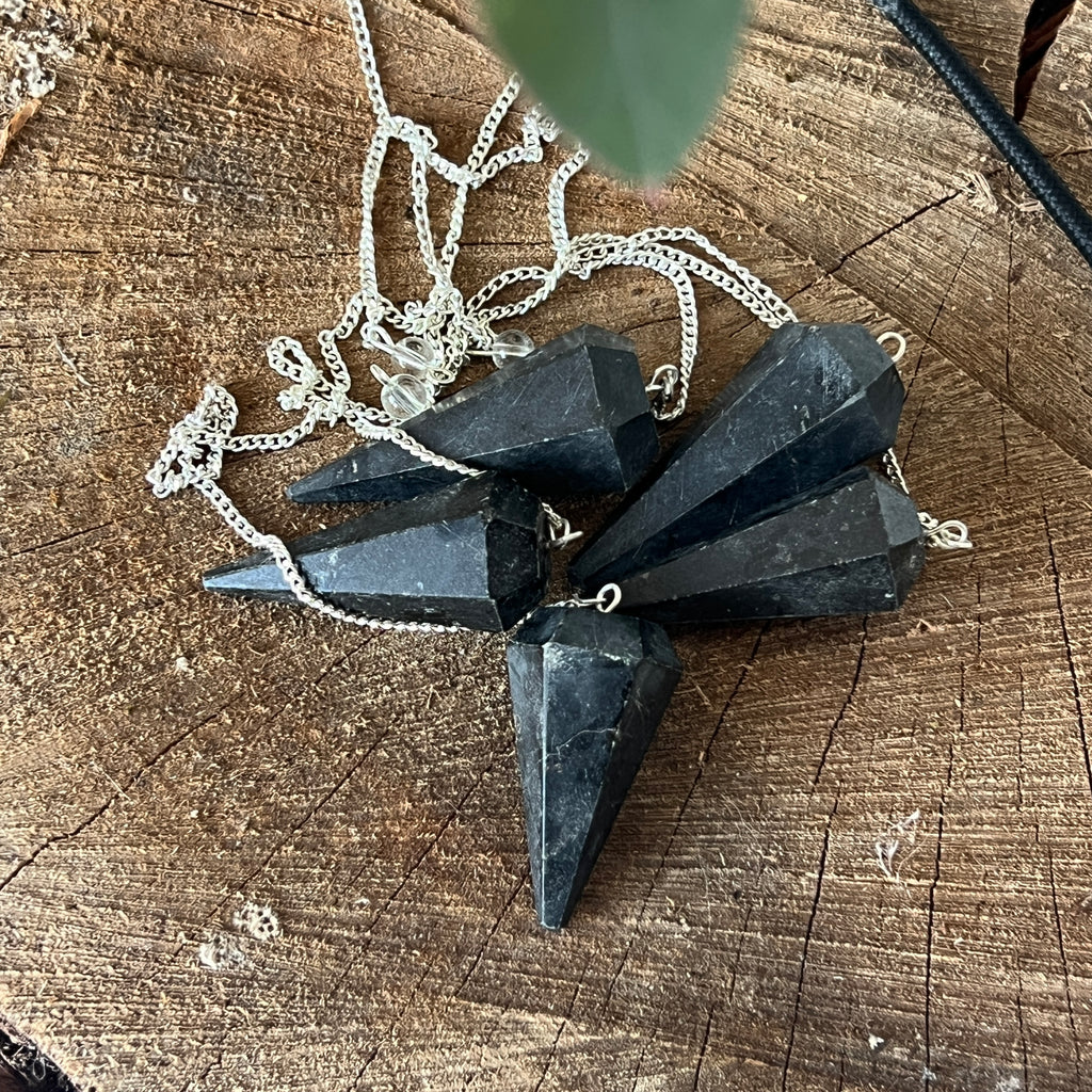Pendul turmalina neagra fatetat, pietre semipretioase - druzy.ro 2 