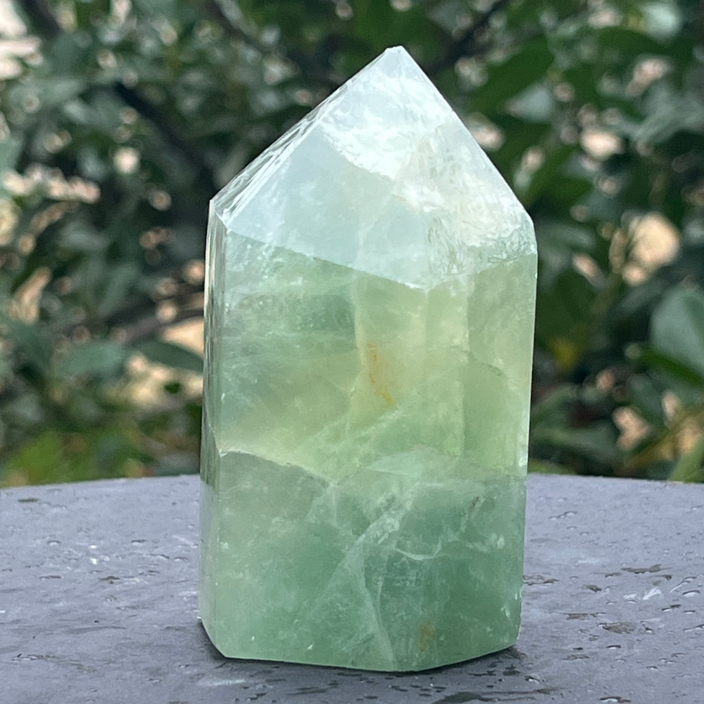 Obelisc fluorit verde model 23, pietre semipretioase - druzy.ro 3 