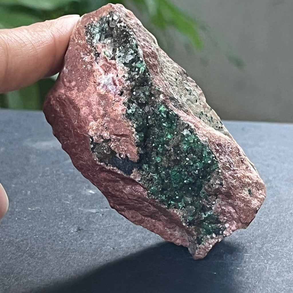 Malachit, dolomit in matrix cuart, cupru din Congo model 4, pietre semipretioase - druzy.ro 2 