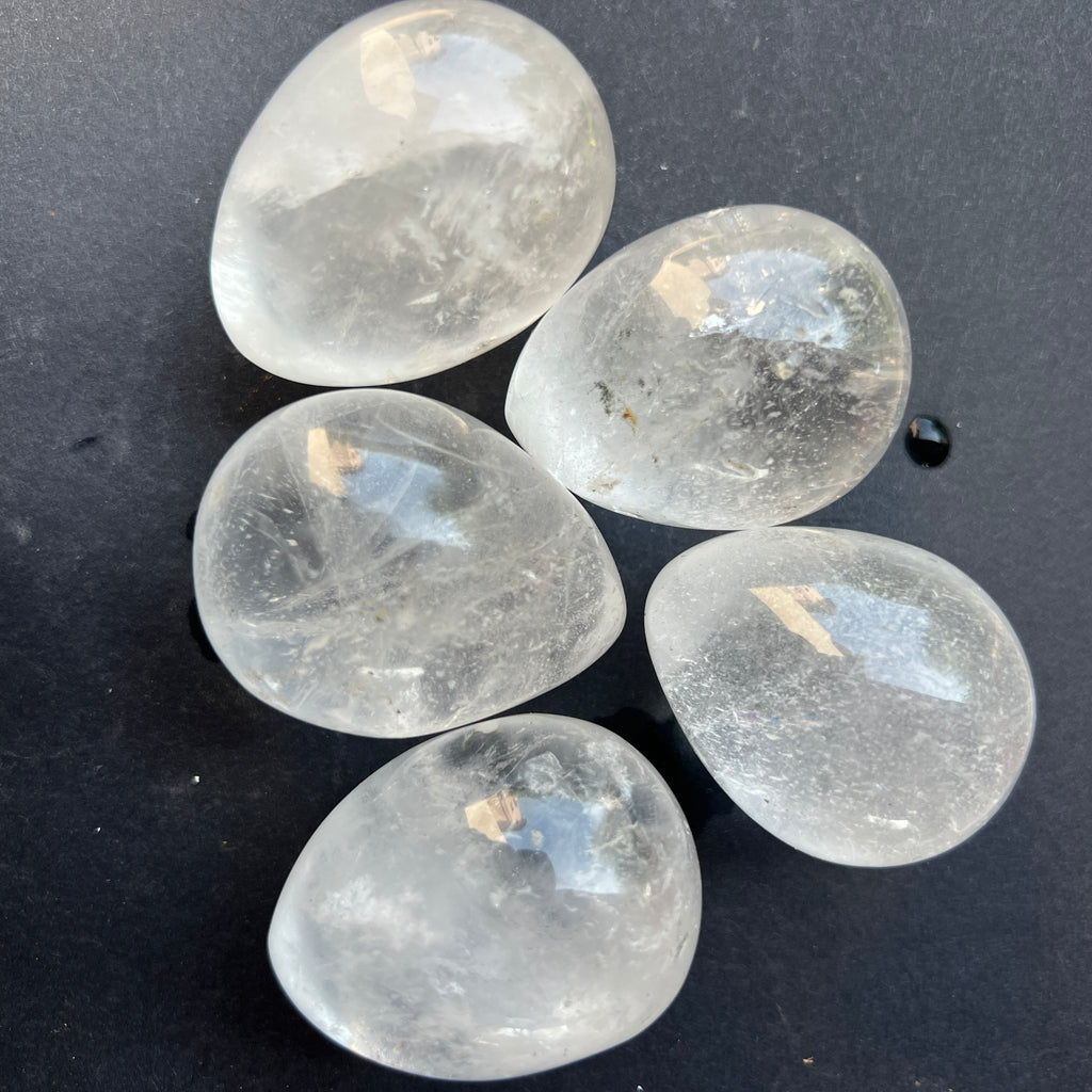 Ou din cuart de stanca/cristal incolor, pietre semipretioase - druzy.ro 2 