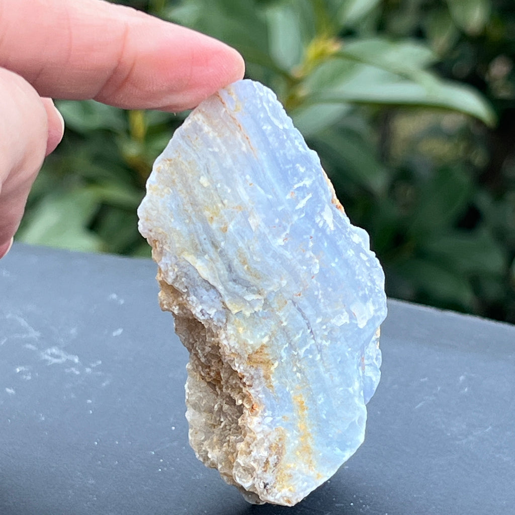 Calcedonie albastra /blue lace/ agat albastru piatra bruta m13, pietre semipretioase - druzy.ro 2 