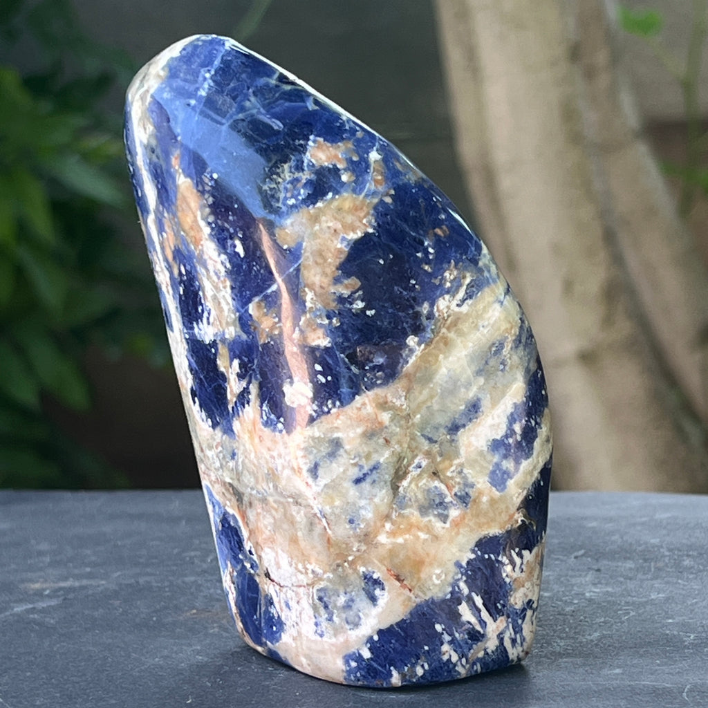 Sodalit structura forma libera model 7, pietre semipretioase - druzy.ro 2 