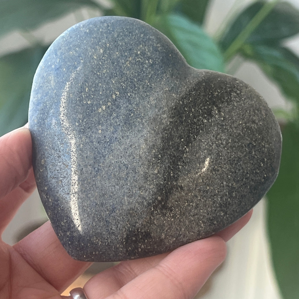 Inima lazulit din Madagascar | Model 2, pietre semipretioase - druzy.ro 1 