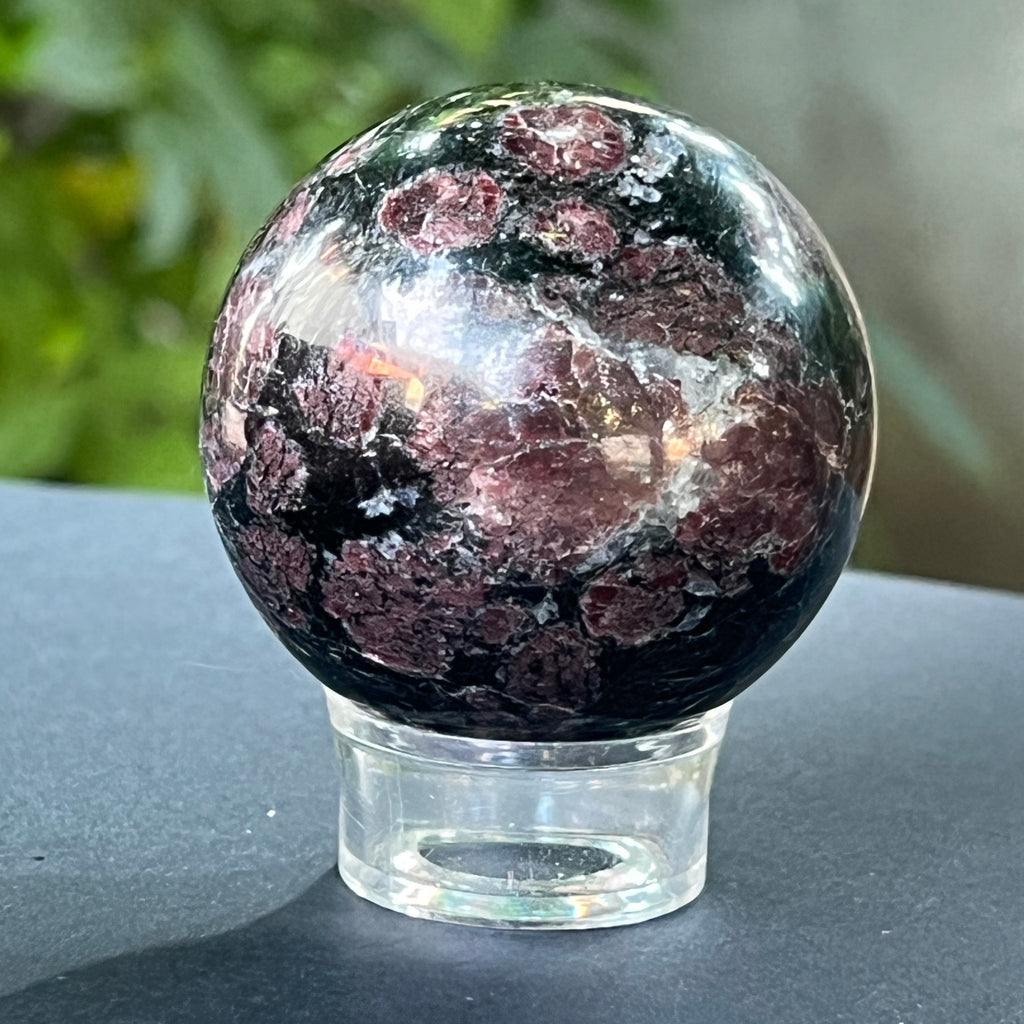 Sfera turmalina neagra cu granat model 6, pietre semipretioase - druzy.ro 4 