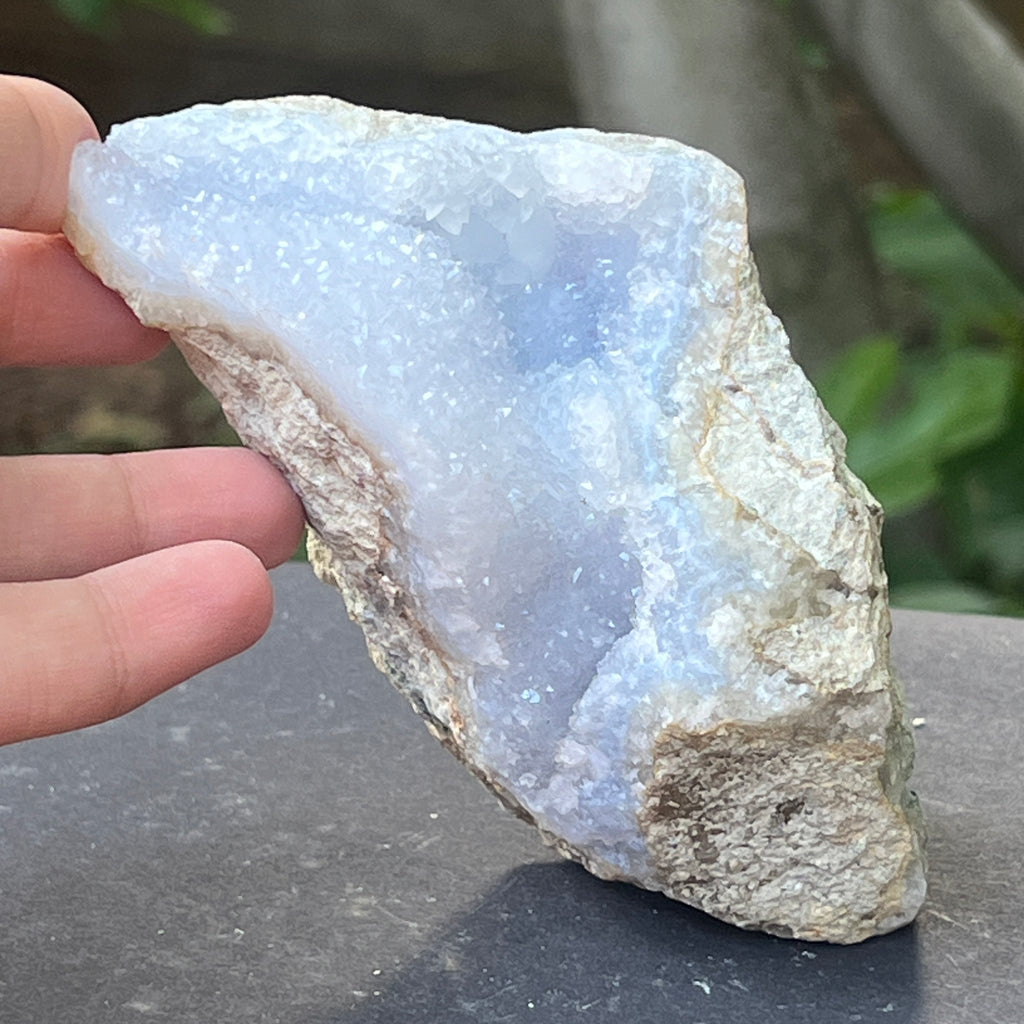 Calcedonie albastra / blue lace/ agat albastru piatra bruta m3, pietre semipretioase - druzy.ro 1 