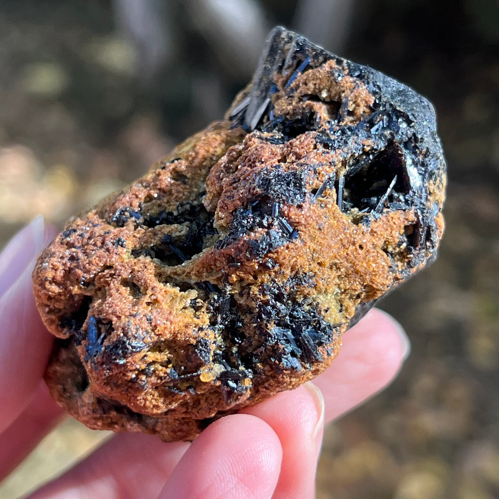 Turmalina neagra bruta Africa de Sud model 8, druzy.ro, cristale 2
