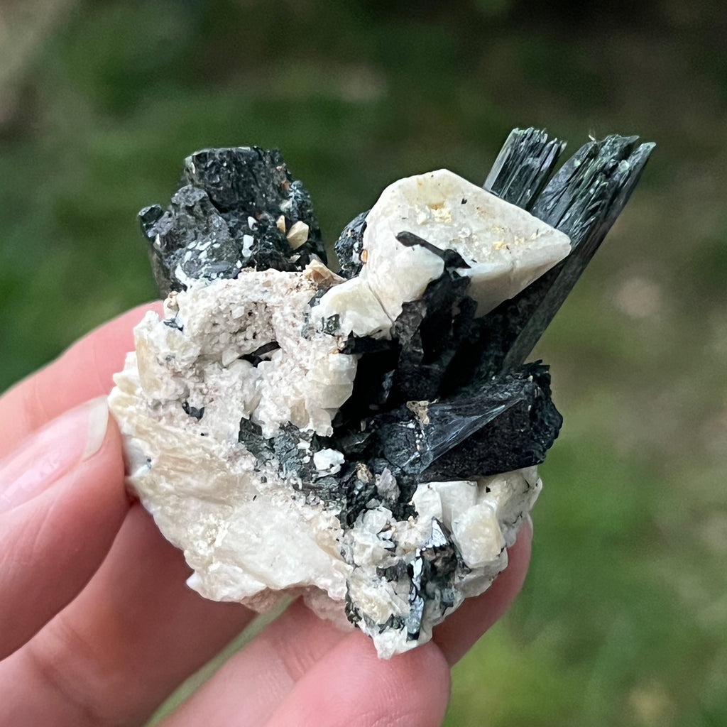 Cluster egirin mini cuart fumuriu/negru Zomba m4, pietre semipretioase - druzy.ro 4 