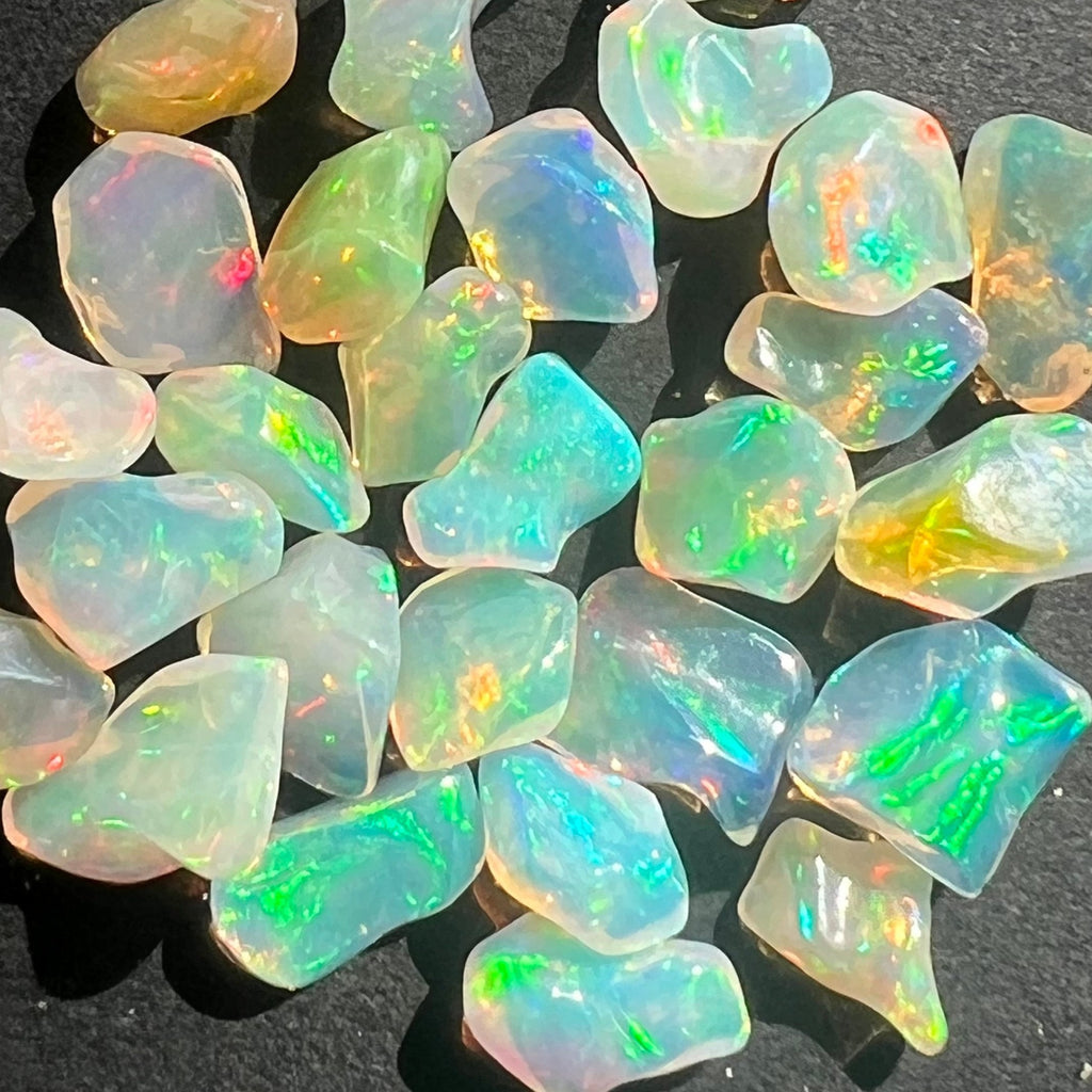 Opal de foc, opal Etiopia 1 cm AAA, druzy.ro, cristale 1