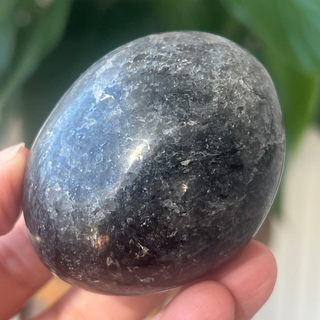 Palmstone Iolit (safir de apa) din Madagascar model 10, pietre semipretioase - druzy.ro 1 