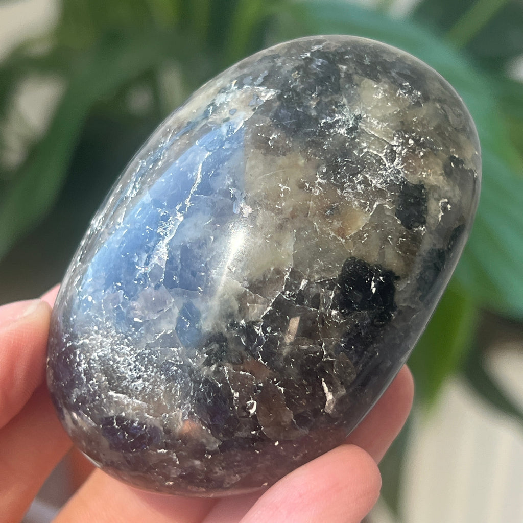Palmstone Iolit (safir de apa) din Madagascar model 6, pietre semipretioase - druzy.ro 7 
