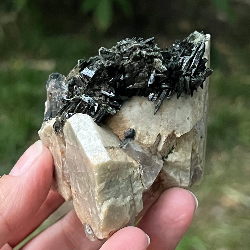 Cluster egirin cuart fumuriu/negru Zomba m23, pietre semipretioase - druzy.ro 5 