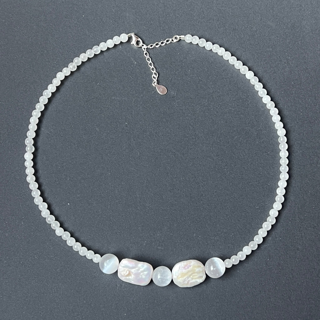 Colier jad alb, selenit si perle Purity#96, pietre semipretioase - druzy.ro 4 