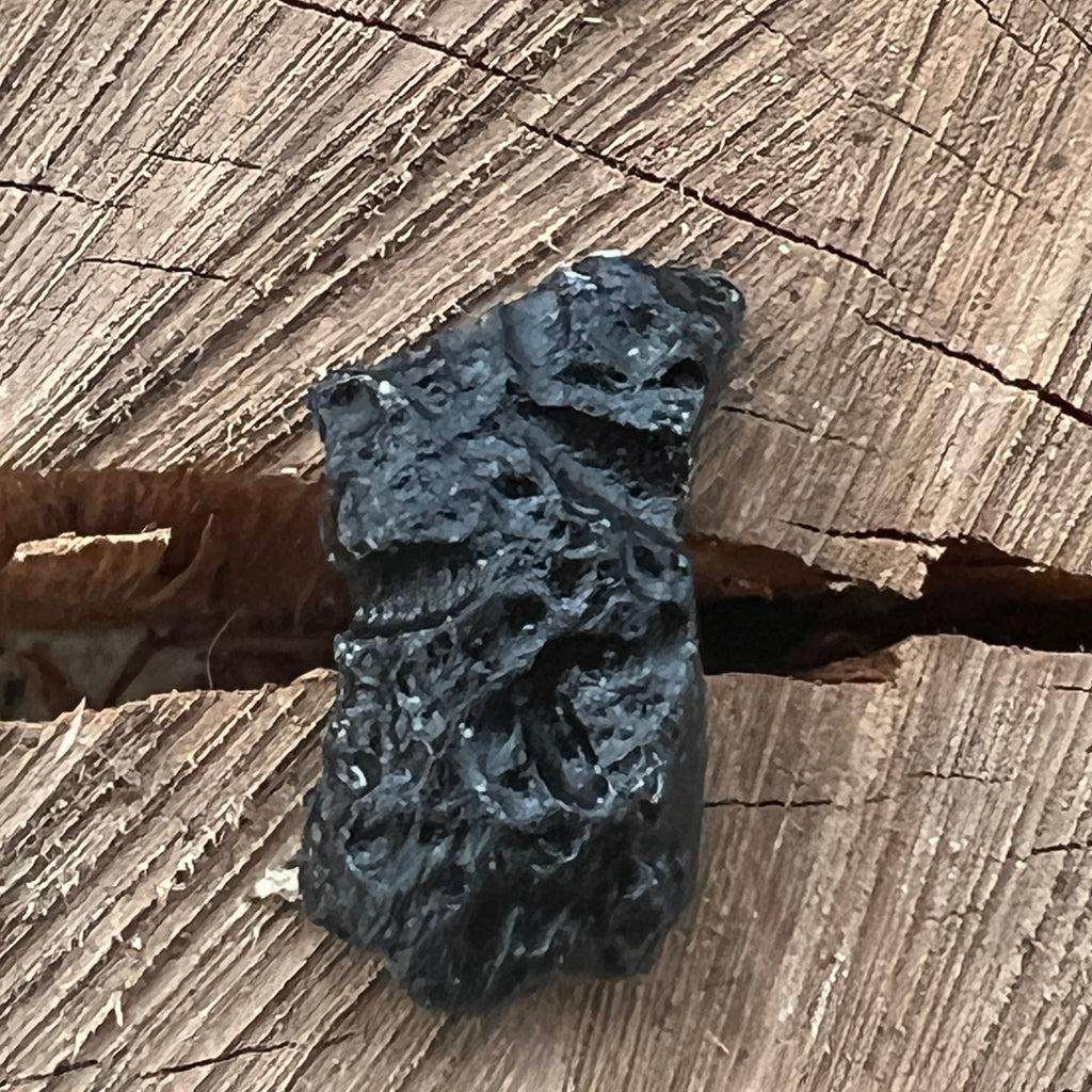 Tectita neagra, meteorit piatra bruta, tektit m2, pietre semipretioase - druzy.ro 2 