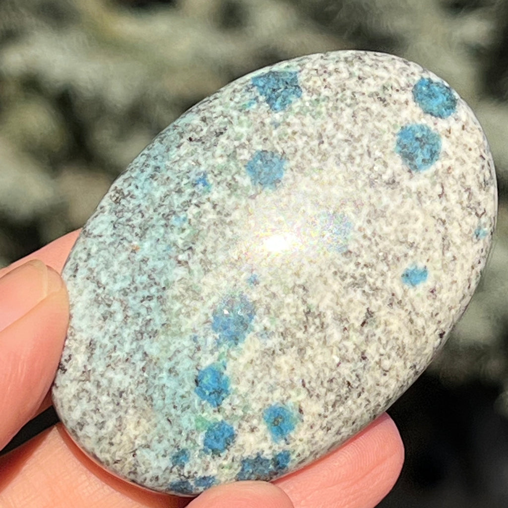 Palmstone K2 Granit cu azurit model 3, druzy.ro, cristale 2