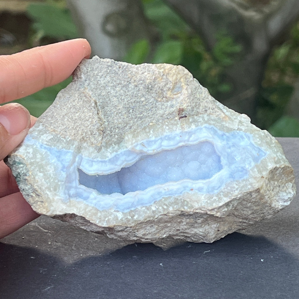 Calcedonie albastra / blue lace/ agat albastru piatra bruta m1, pietre semipretioase - druzy.ro 1 
