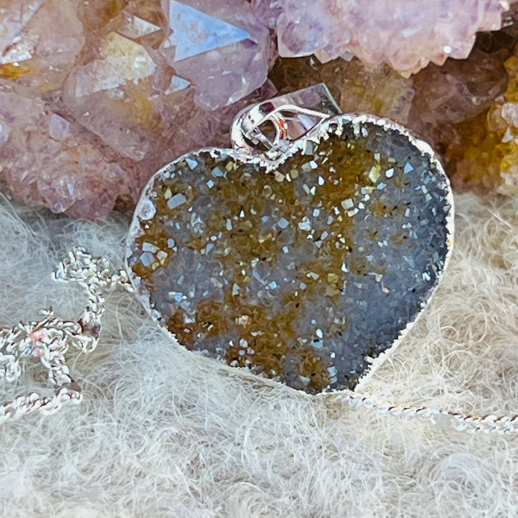 Pandantiv inima agat druzy placat cu argint din Brazilia model 3, druzy.ro, cristale 1