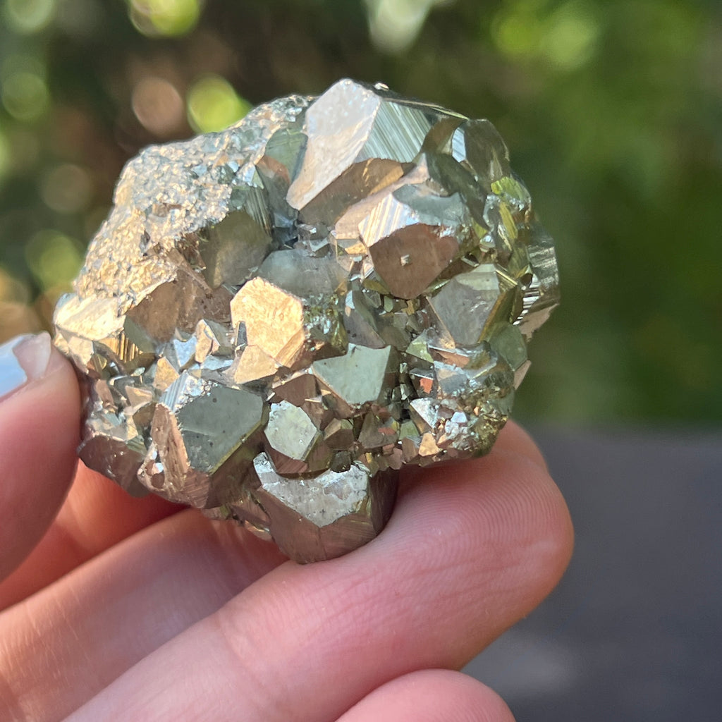 Specimen pirita Peru cluster model 7, pietre semipretioase - druzy.ro 2 