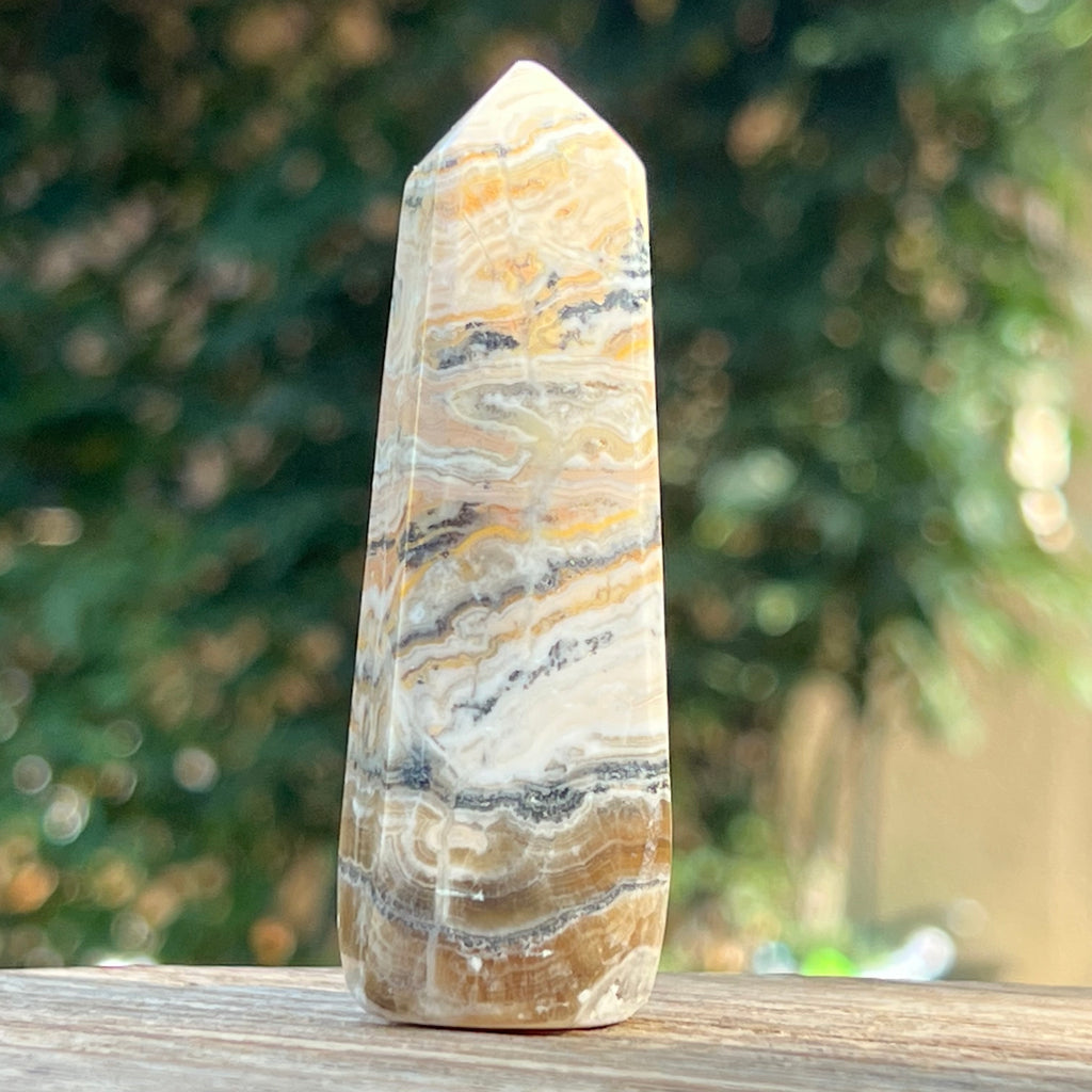 Turn/obelisc jasp albina m3, druzy.ro, cristale 3
