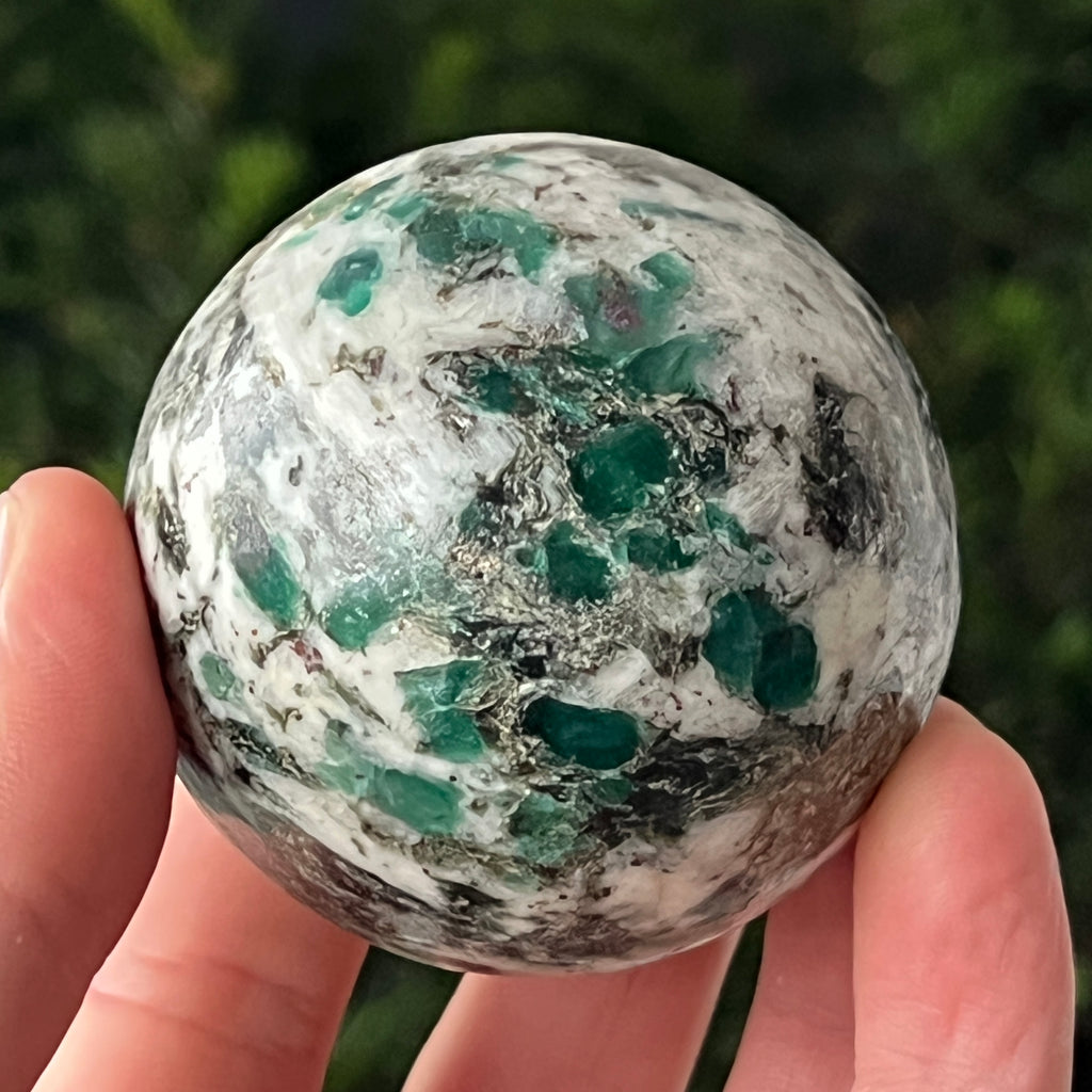 Sfera smarald in matrice model 2, pietre semipretioase - druzy.ro 3 