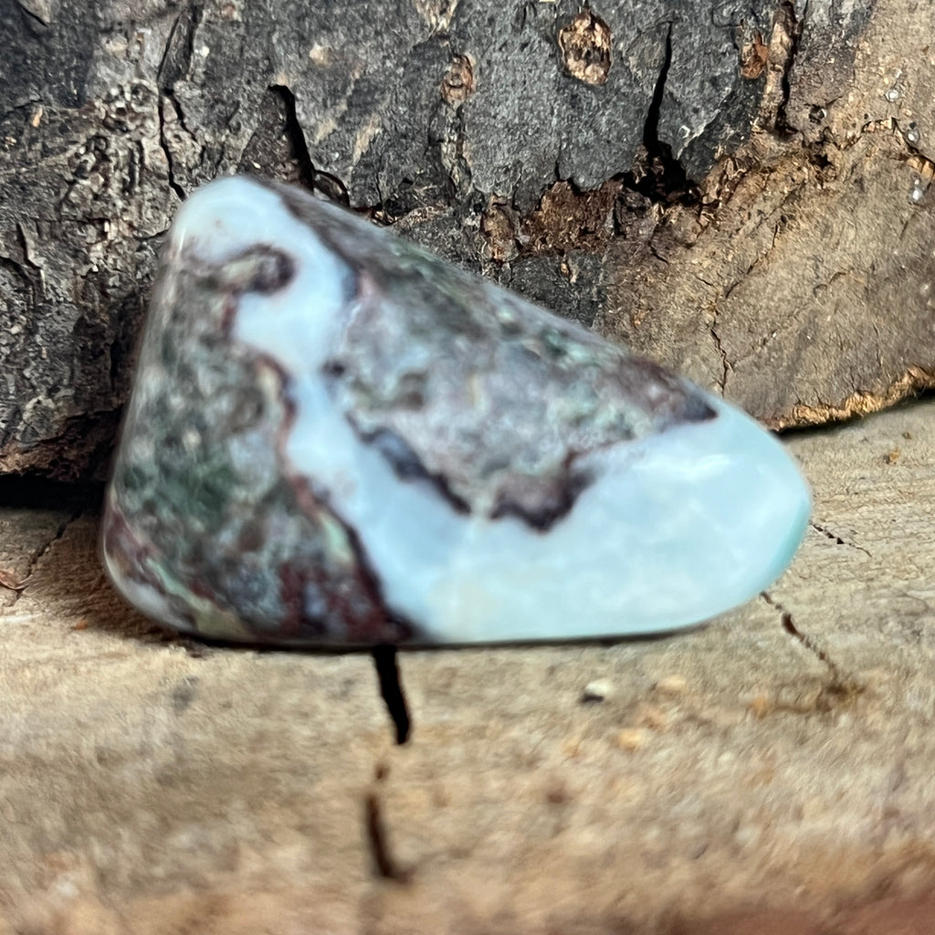 Larimar polisat model 8, pietre semipretioase - druzy.ro 2 