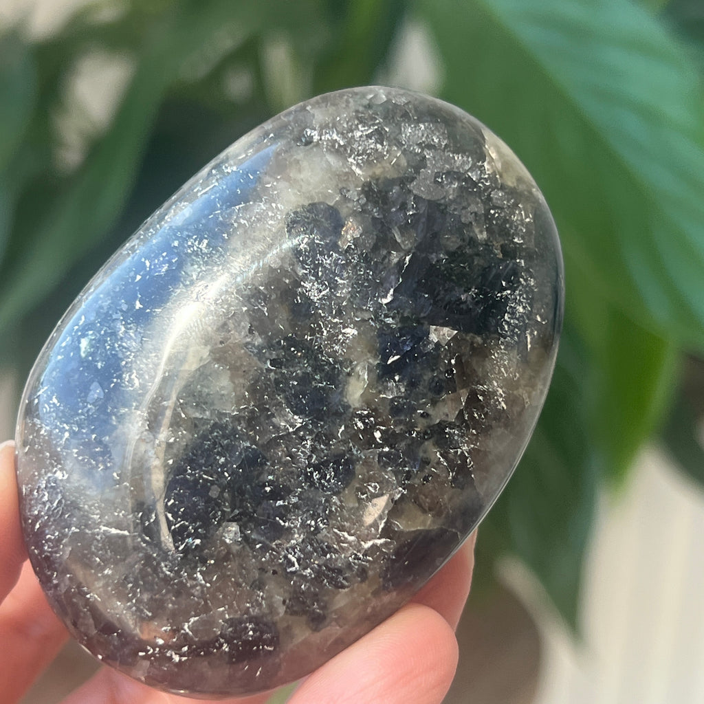 Palmstone Iolit (safir de apa) din Madagascar model 6, pietre semipretioase - druzy.ro 4 