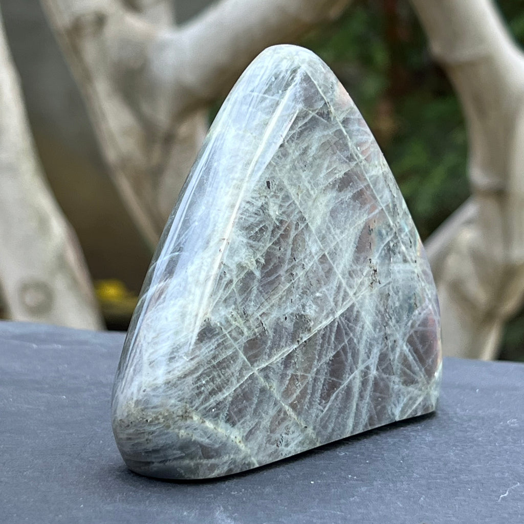 Labradorit structura forma libera model 1A din Madagascar, druzy.ro, cristale 4