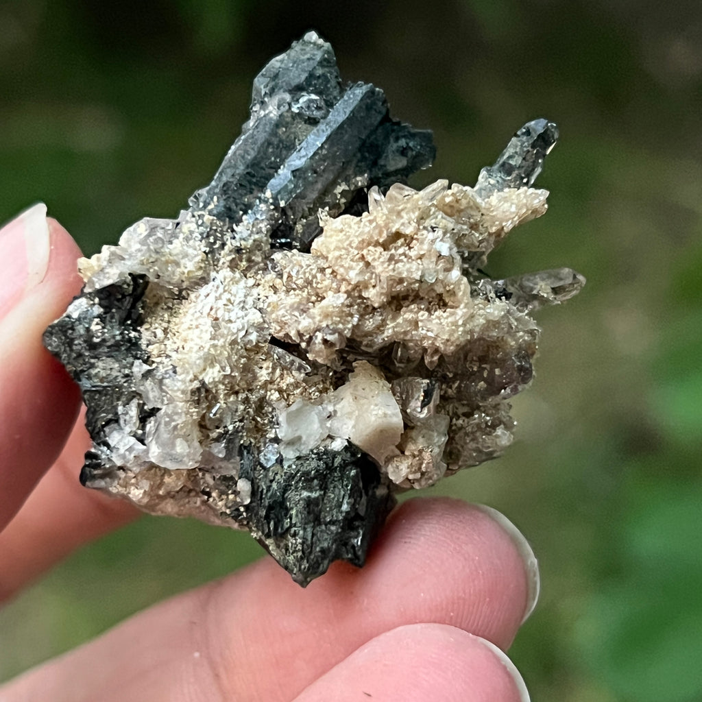 Cluster egirin mini cuart fumuriu/negru Zomba m12, pietre semipretioase - druzy.ro 2 