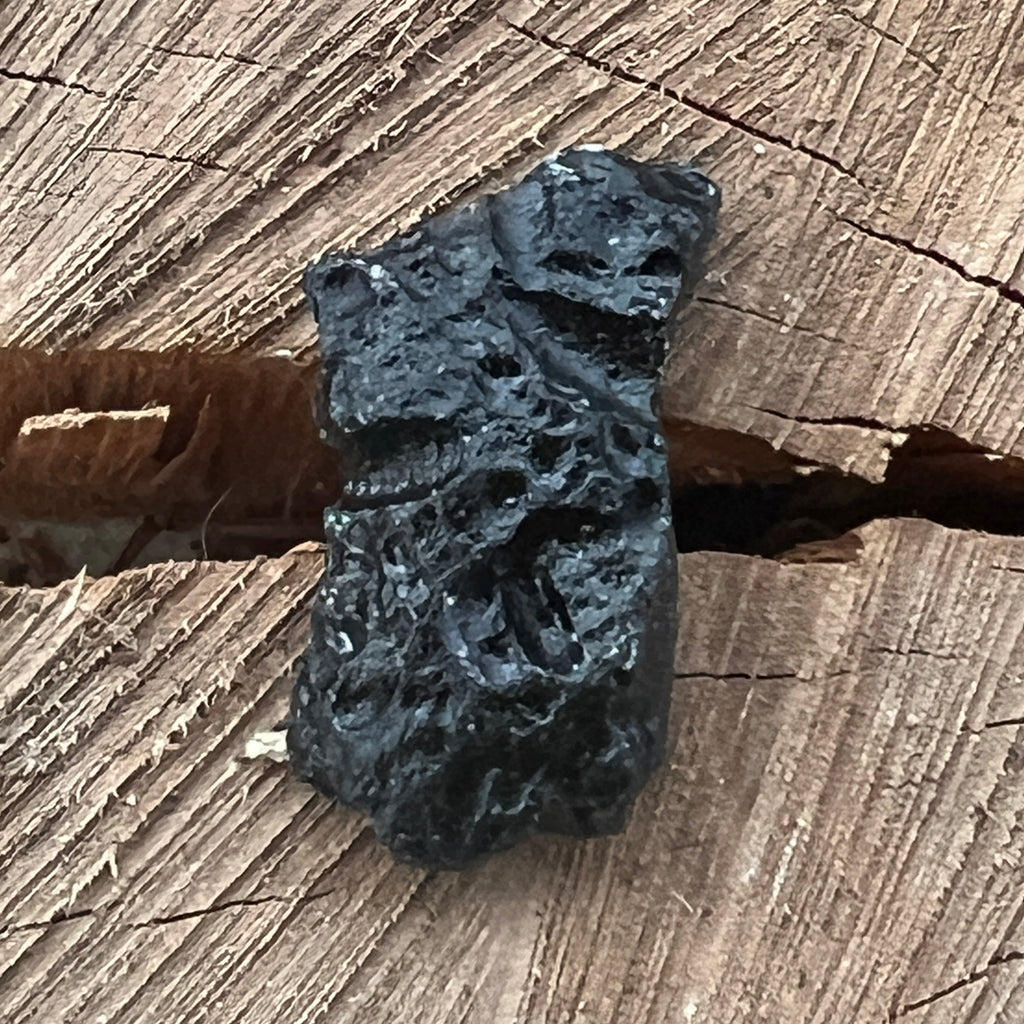 Tectita neagra, meteorit piatra bruta, tektit m2, pietre semipretioase - druzy.ro 1 