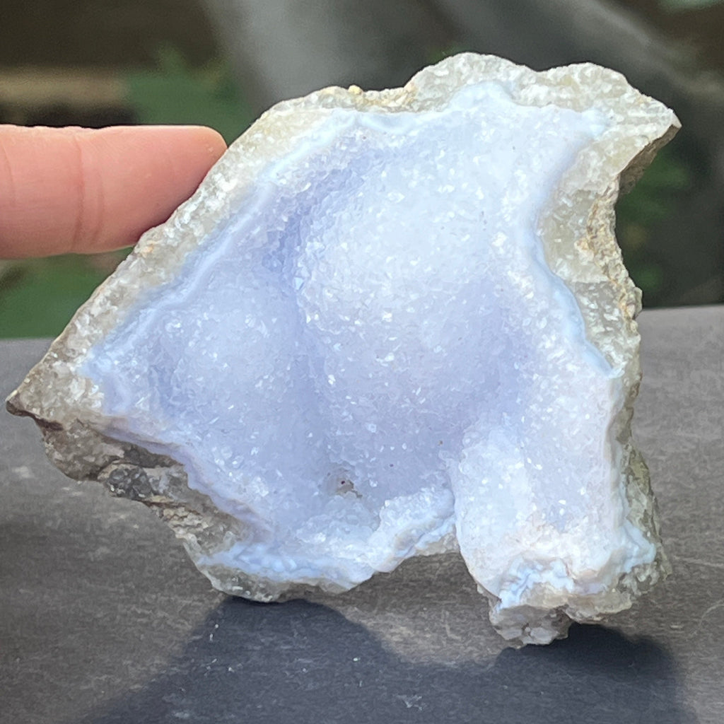 Calcedonie albastra / blue lace/ agat albastru piatra bruta m2, pietre semipretioase - druzy.ro 1 