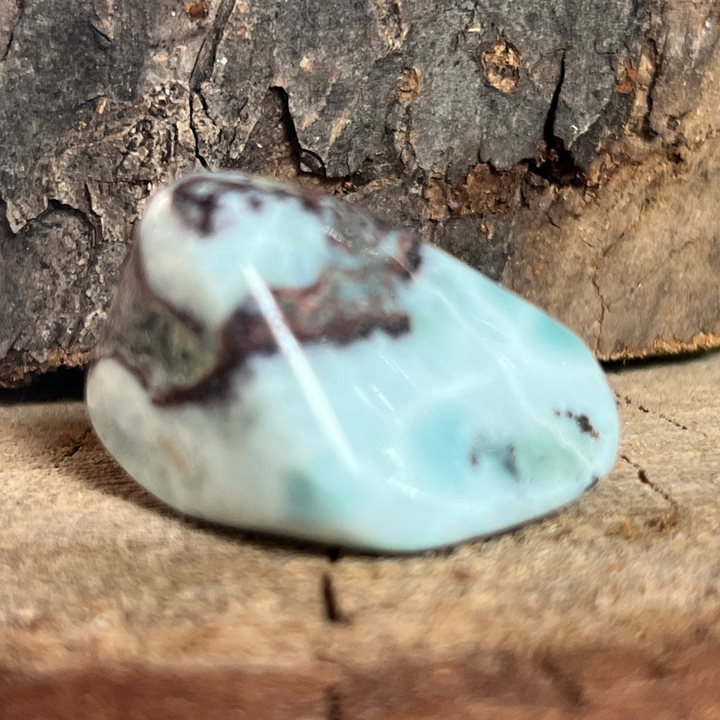 Larimar polisat model 8, pietre semipretioase - druzy.ro 3 