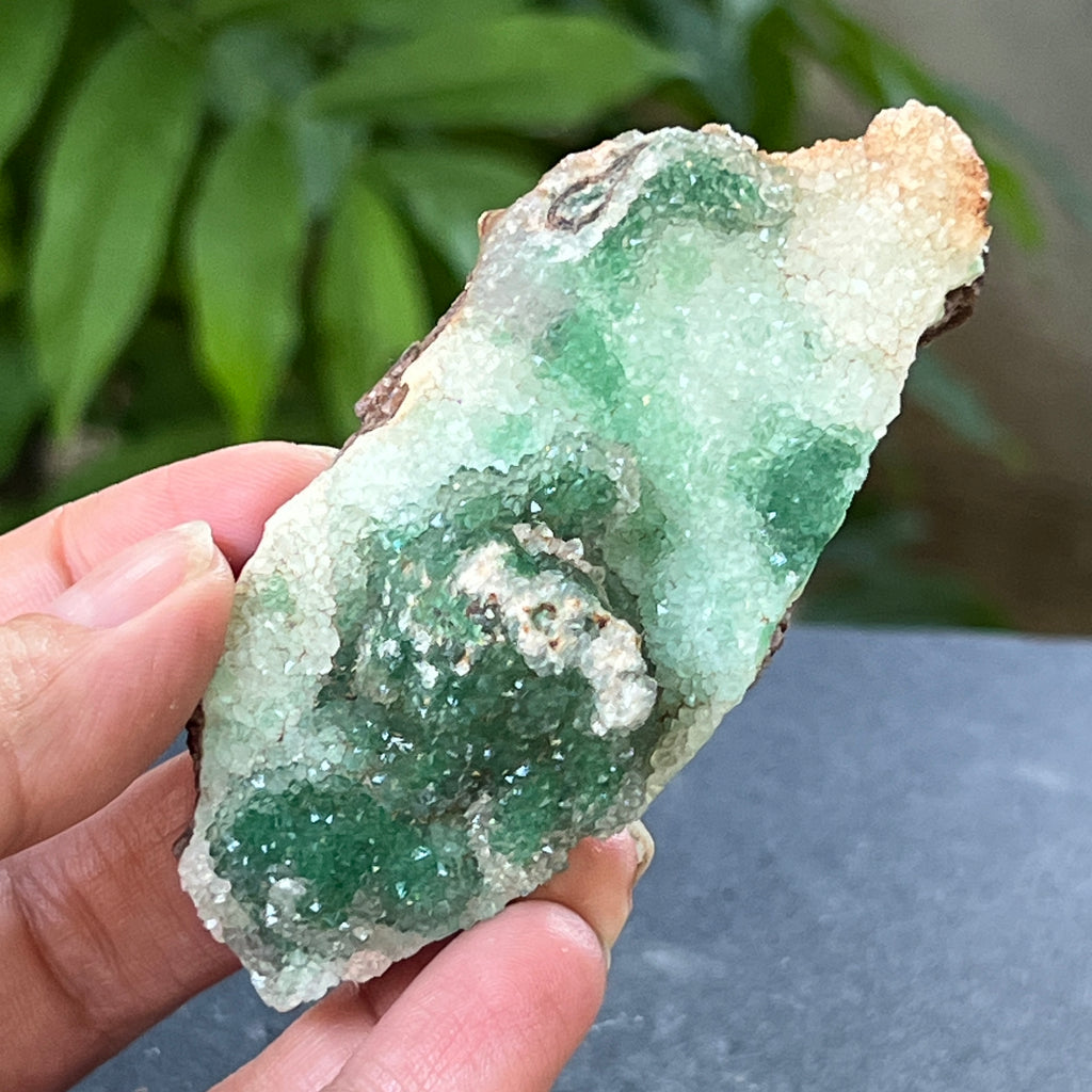 Cluster de malachit în matrice de cupru, model 10, pietre semipretioase - druzy.ro 1 